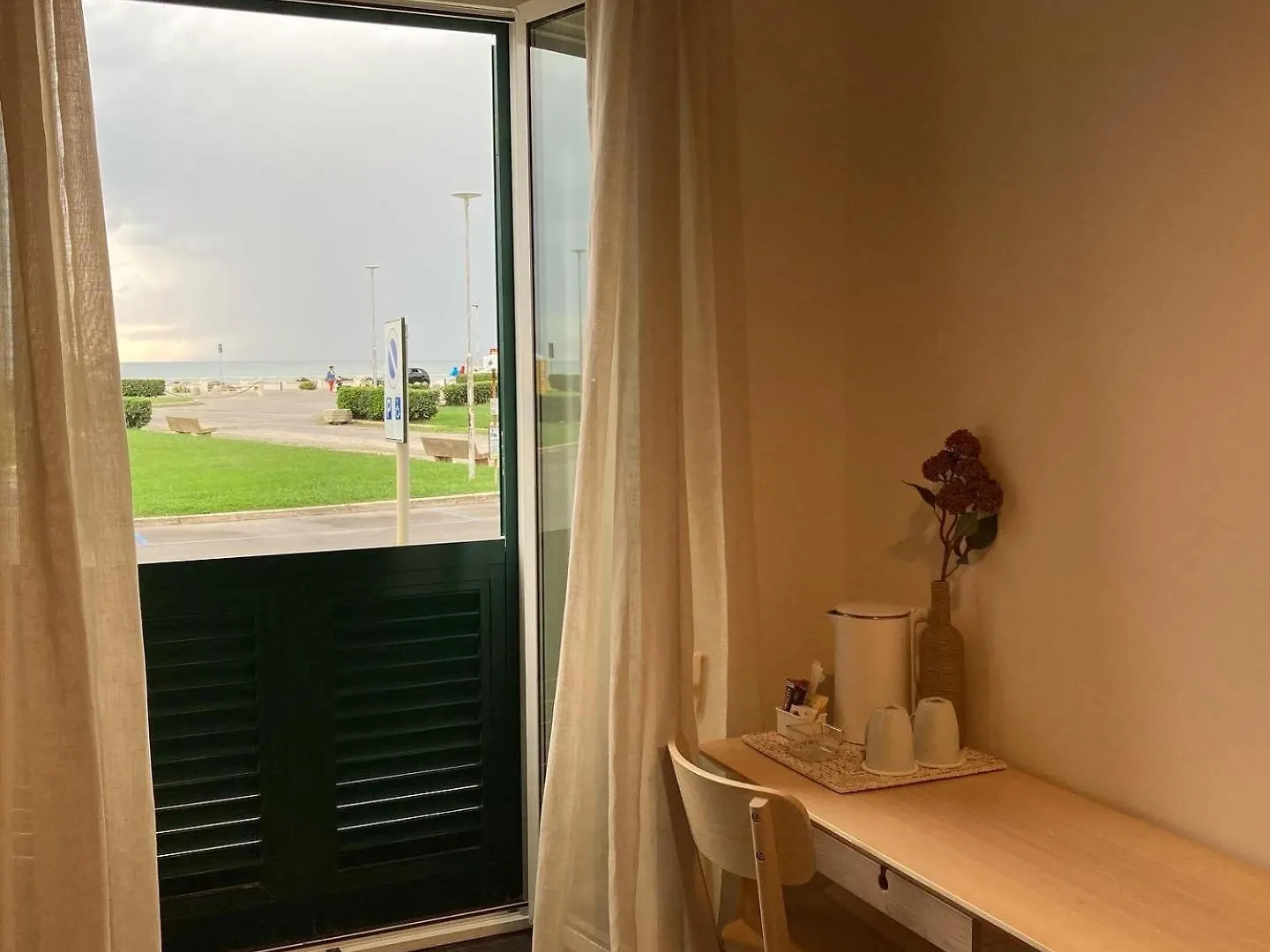 Bed & Breakfast Sunrise Bed and Breakfast Marina Di Pisa